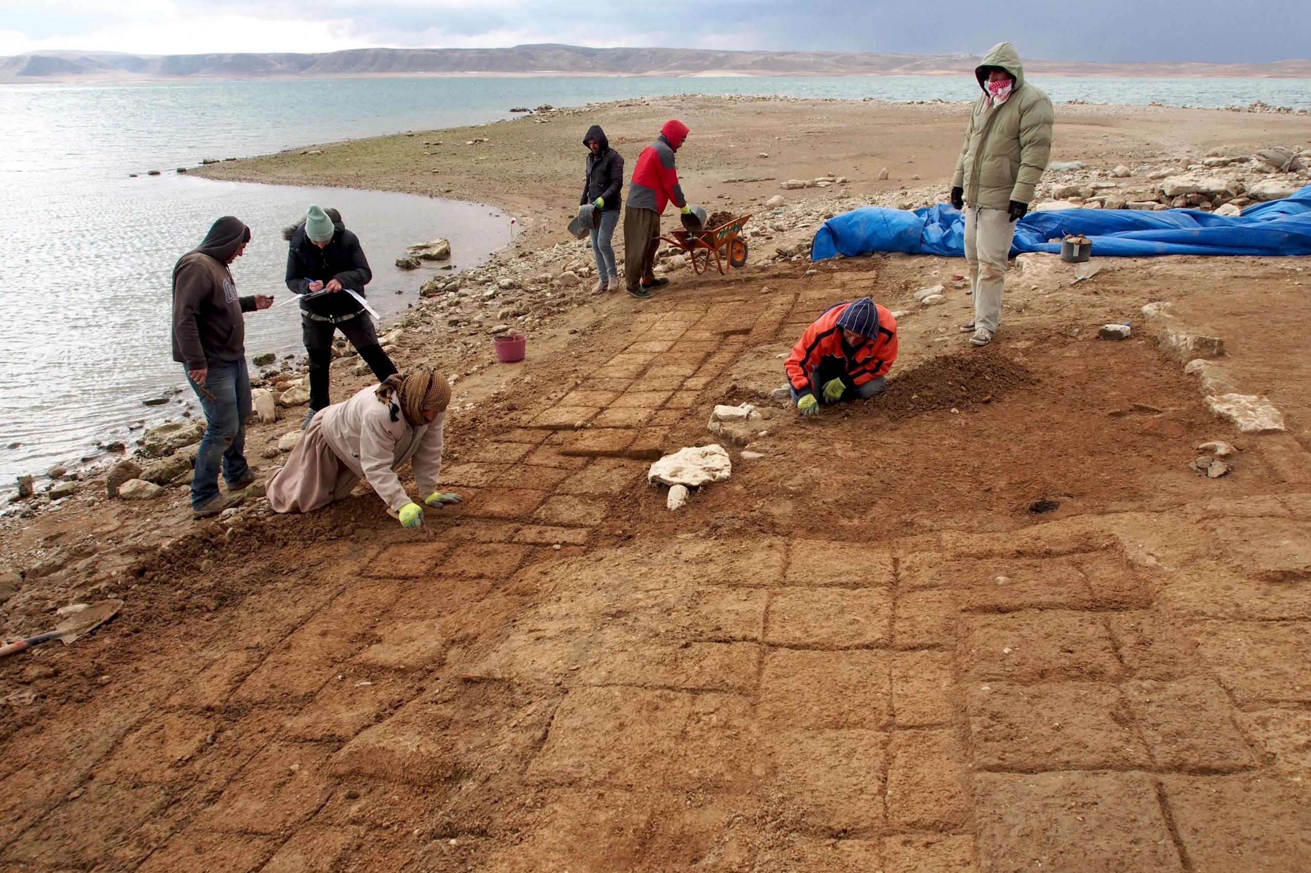 Drought Reveals 3,400-Year-Old Sunken City in the TigrisRiver